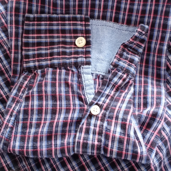 Just a Cheap Shirt Men's Plaid Long Sleeve Button- Down.  Size S. Red, Blue. - Picture 5 of 15